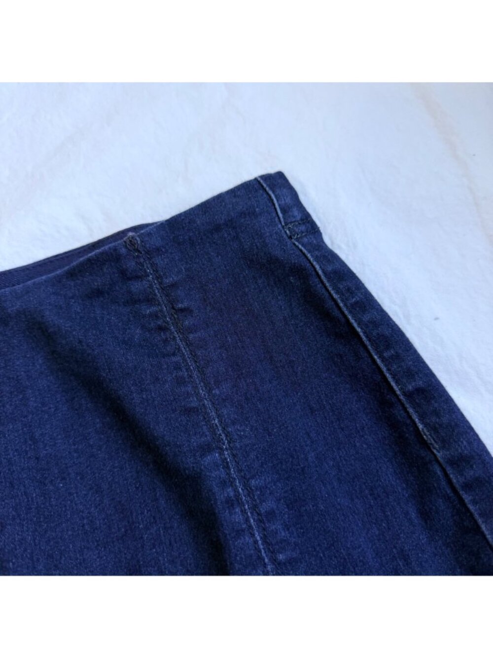 Free People Dark Wash Cotton Rayon Denim Mini Skirt With Front Slit Womens Small - Picture 4 of 9